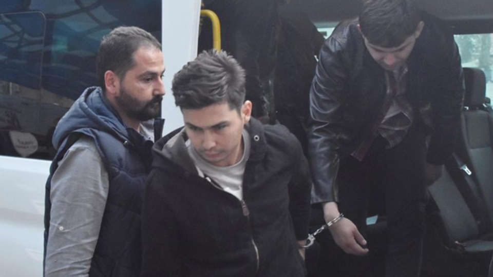 FETÖ soruşturmasında gözaltına alınan 16 pilot serbest