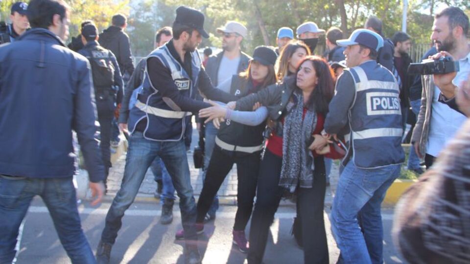 Sebahat Tuncel tutuklandı!