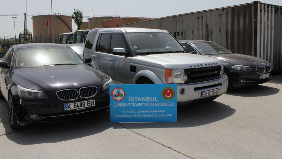 Bulgaristan plakalı lüks otomobil vurgunu