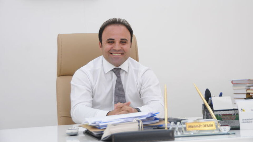 'Yüzük'çü vali yardımcısı görevden alındı