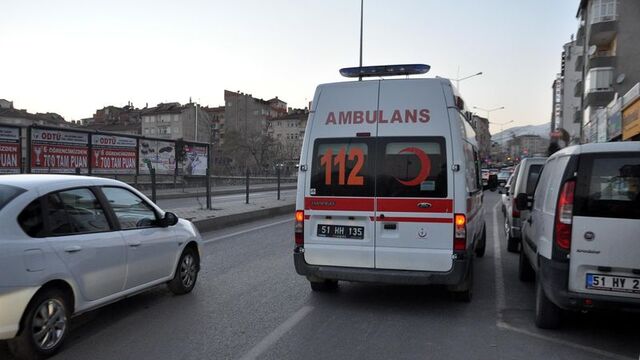 112 hattını arayıp 'dürüm' istiyorlar!