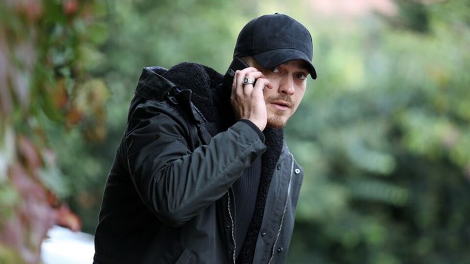 Kebapçı Celal, Sarp'tan şüpheleniyor