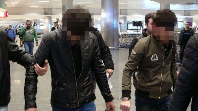 Katil zanlıları havaalanında yakalandı