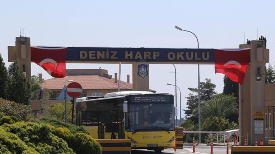 Deniz Harp Okulu başvuru süreci yarın başlıyor