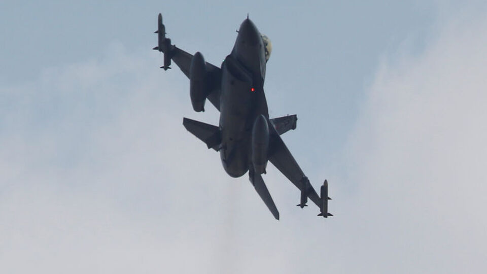 Türk jetleri iki haftadır havalanmıyor! Çünkü...