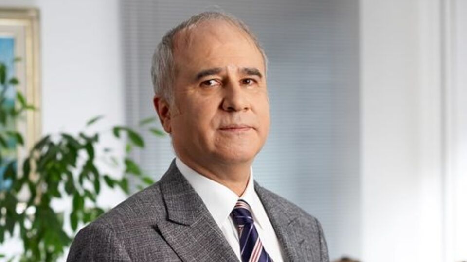 Yoluna CK olarak devam edecek