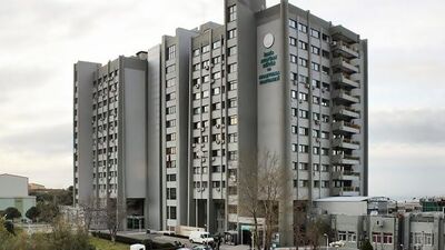 İzmir'deki üniversiteye FETÖ operasyonu