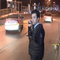 Sultangazi'de polisle çete arasında çatışma: 1 ölü, 2 yaralı