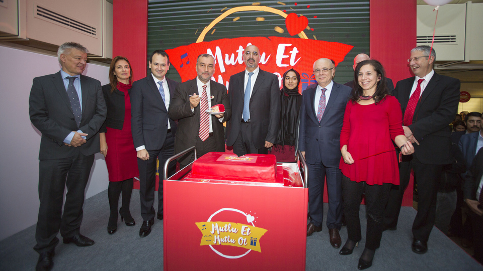 "Mutlu Et Mutlu Ol Günü" dünyaya açıldı