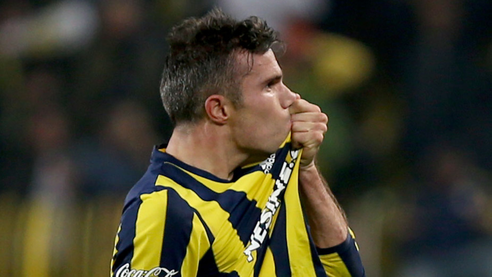 RVP atıyor, F.Bahçe kazanıyor