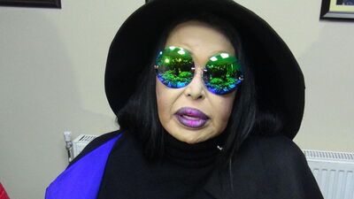 Diva'nın çocuk özlemi!