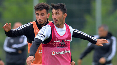 Arena'da yıldızlara yakın takip!