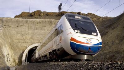 Gebze-Halkalı Tren Hattı'nda çalışmalar devam ediyor