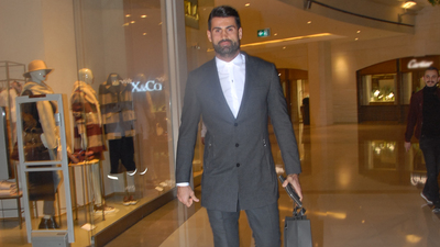 Volkan kendini ödüllendirdi