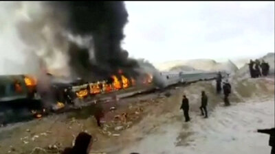 İran'da tren kazası: 44 ölü!