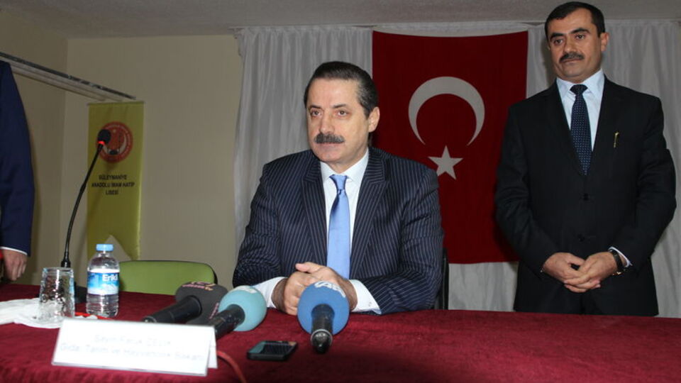 "Nedir bu milletten alıp veremediğiniz?"