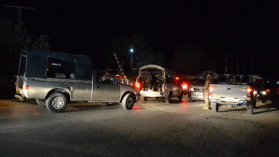 Pakistan'da askeri üsse saldırı