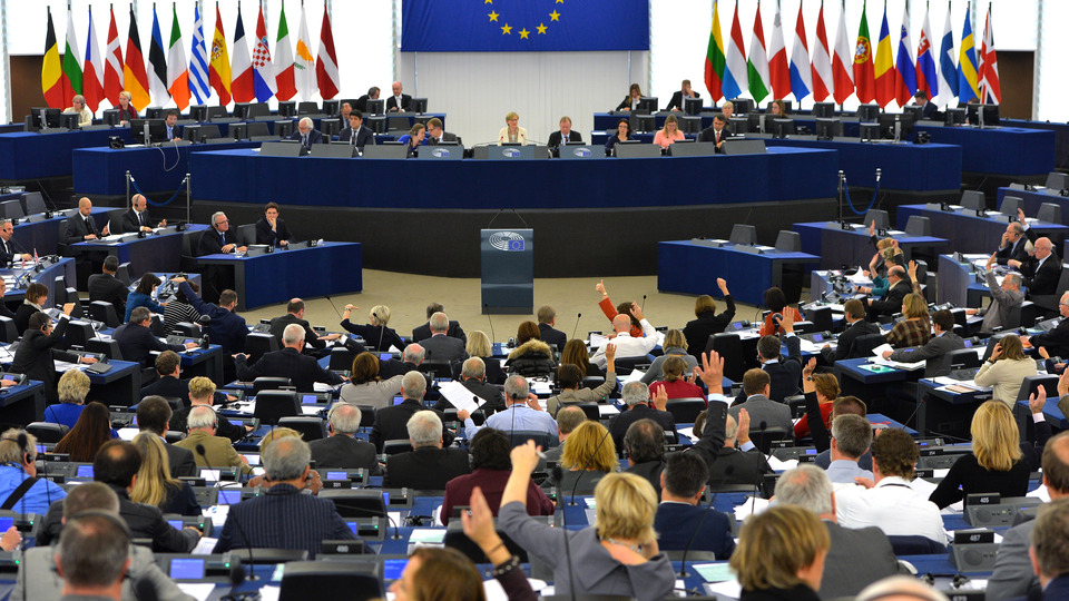 Halk AB ve Rusya için ne diyor?