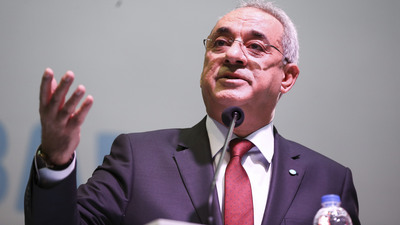 DSP'de Aksakal yeniden genel başkan