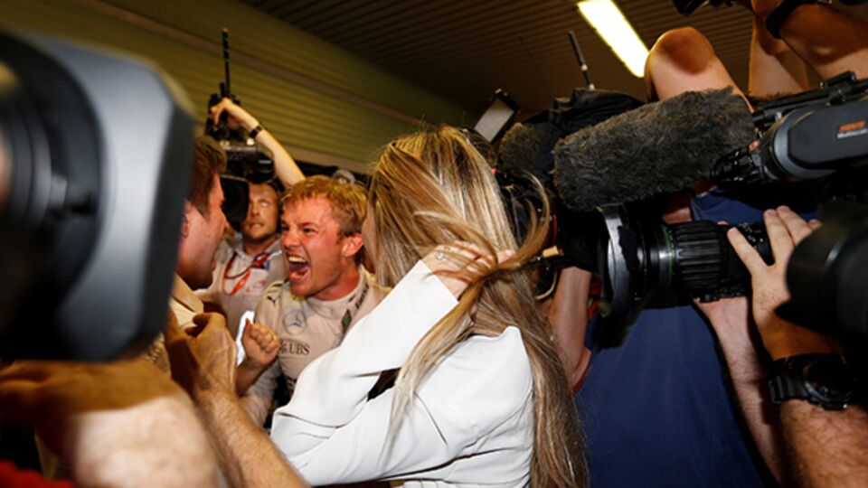 Formula 1'de şampiyon Nico Rosberg!