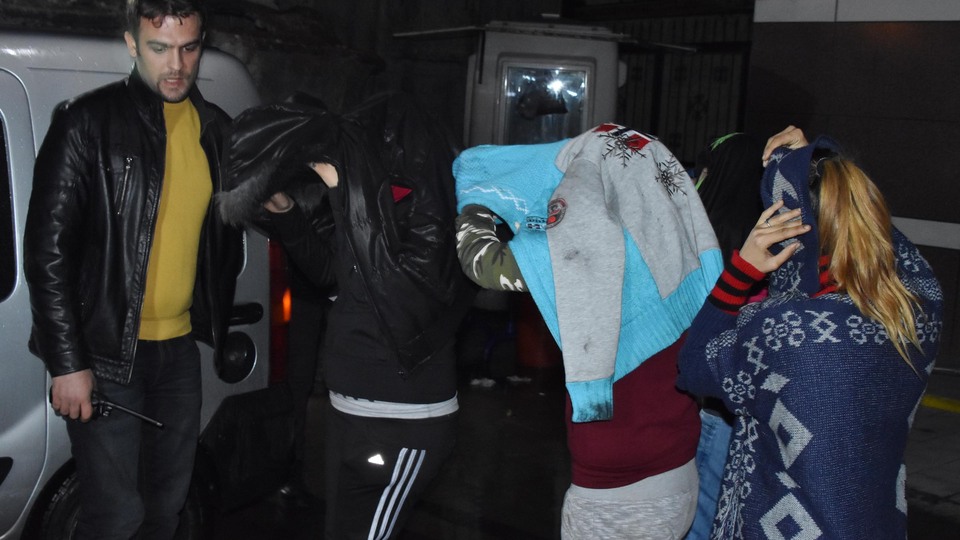 Fuhuştan yakalandı: Biz başka bir iş bilmeyiz