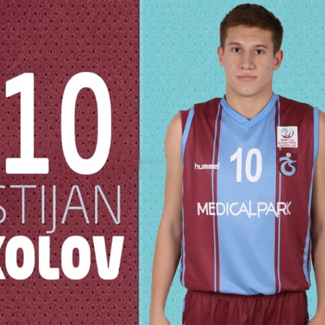 Trabzonspor, Nikolov'u gönderdi!