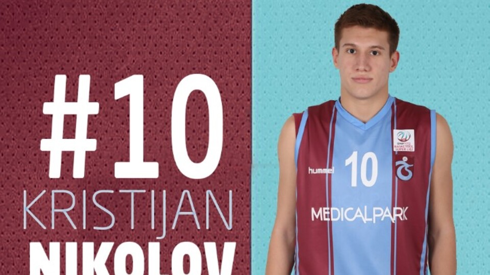 Trabzonspor, Nikolov'u gönderdi!