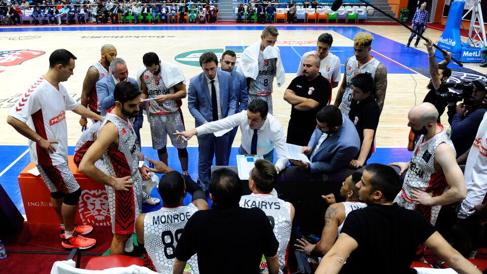 Muratbey fark yedi!