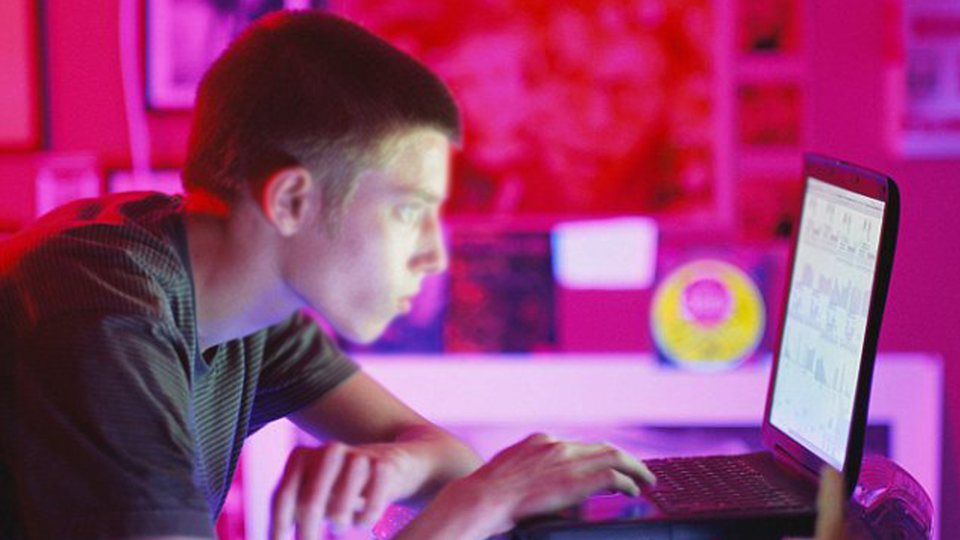 İngiltere'de 'sextortion' alarmı!