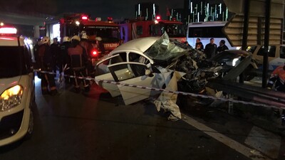 Atatürk Havalimanı yolunda feci kaza