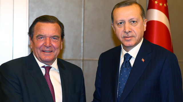 Cumhurbaşkanı Erdoğan Schröder'i kabul etti