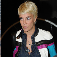 "Okan Bayülgen’e tekme tokat saldırdı"