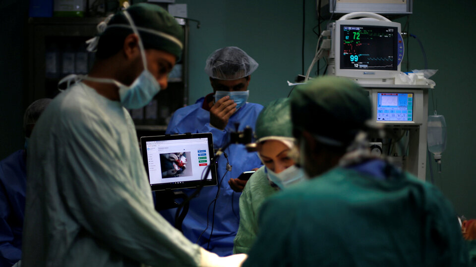 Katil doktor eşini ilaçla öldürdü, Google onu ele verdi!