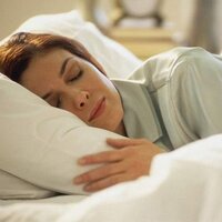 Simsiyah bir odada uyumanın bakın ne faydası varmış...