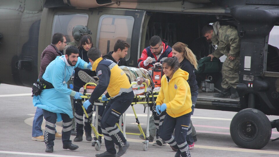 Fırat Kalkanı'nda 2 Türk askeri yaralandı