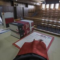 Terör örgütünün 2 yöneticisi hakkında yakalama kararı