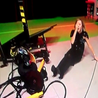 Canlı yayında trafik kazası!