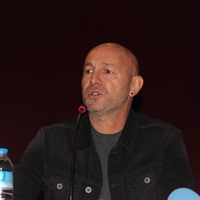 Çağan Irmak: Dizilerden çok rahatsızım