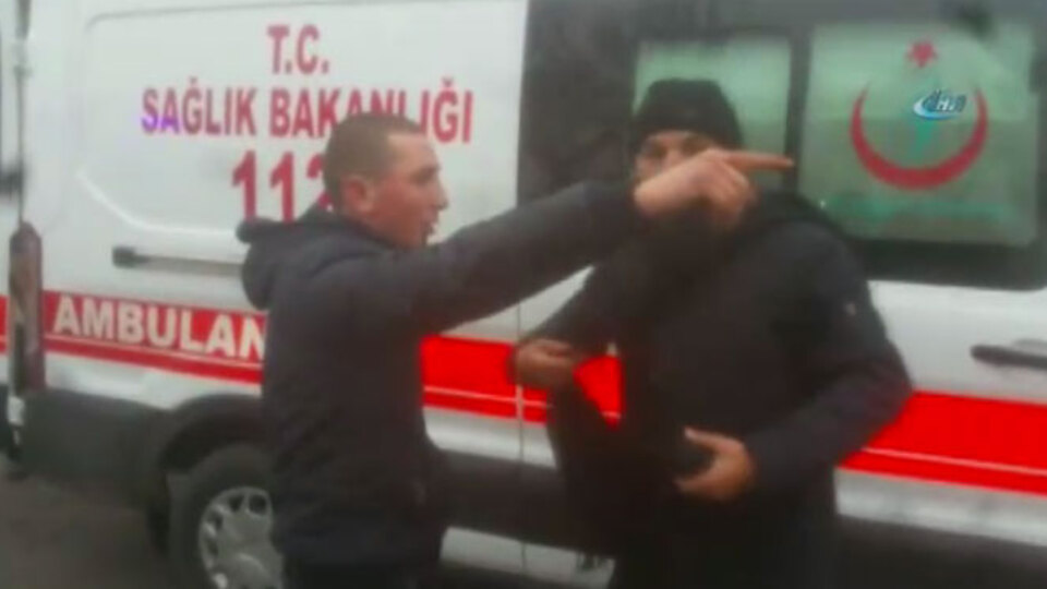 Yaralanan asker, babasını arayıp haber vermiş