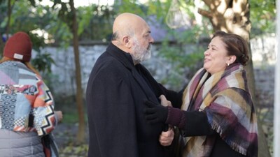 Ece babasının hastalığını öğrenecek mi?