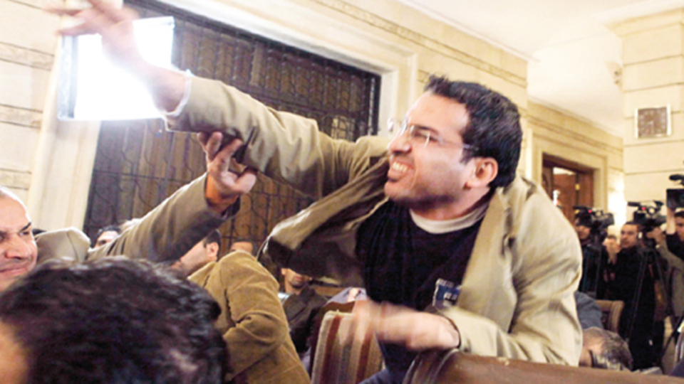 Bush'a attığı ayakkabıyı tüm dünya konuşmuştu!