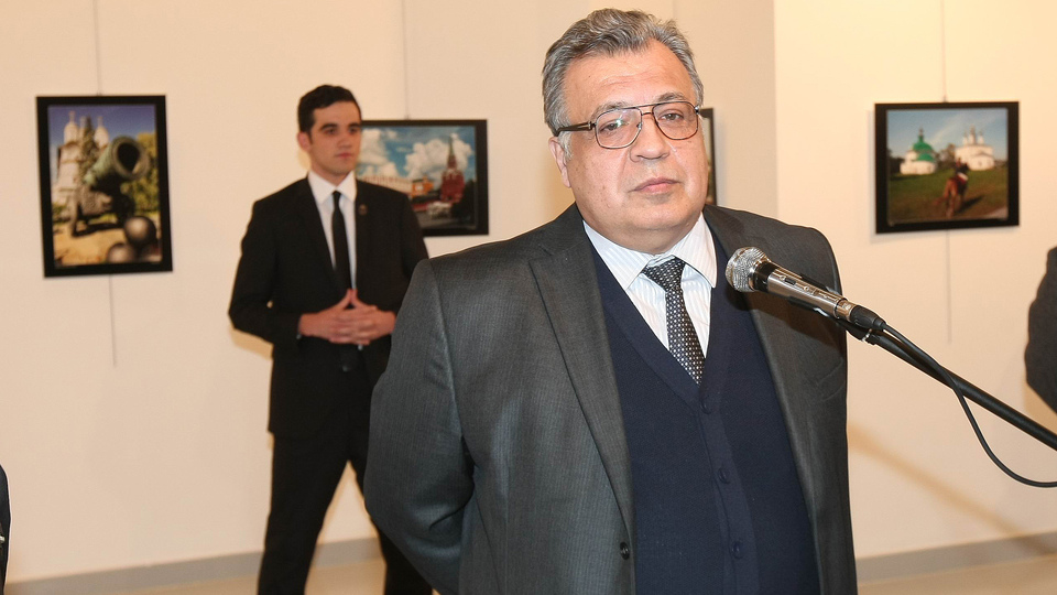 Rus Elçi'yi vuran saldırganın 'FETÖ abisi'ne gözaltı