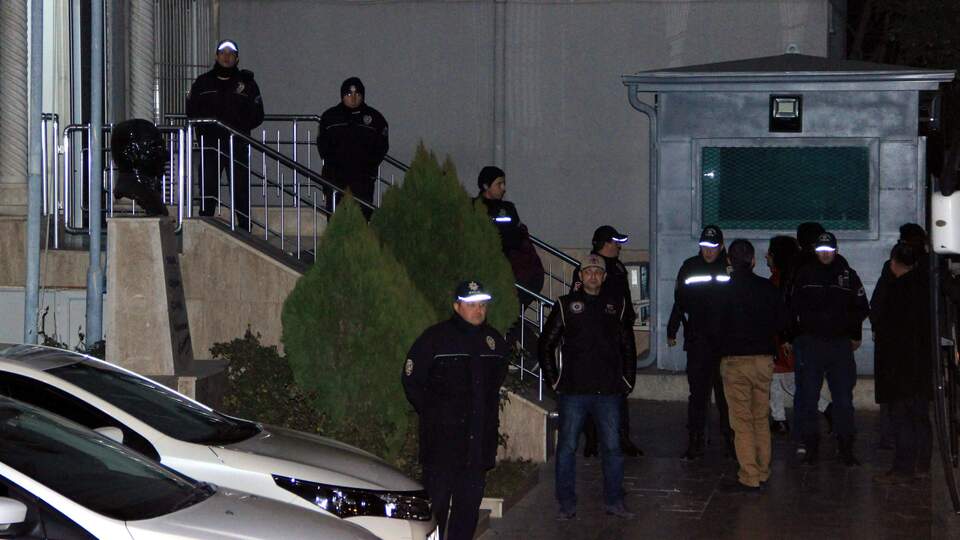 Suikastçının 6 akrabası Aydın'a getirildi