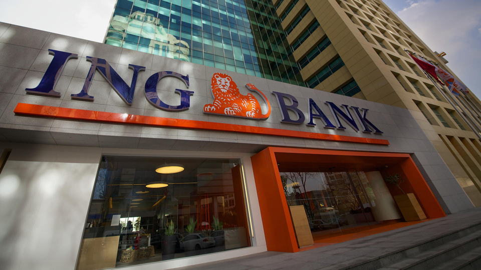 Aslan 2 gün evden kükreyecek!