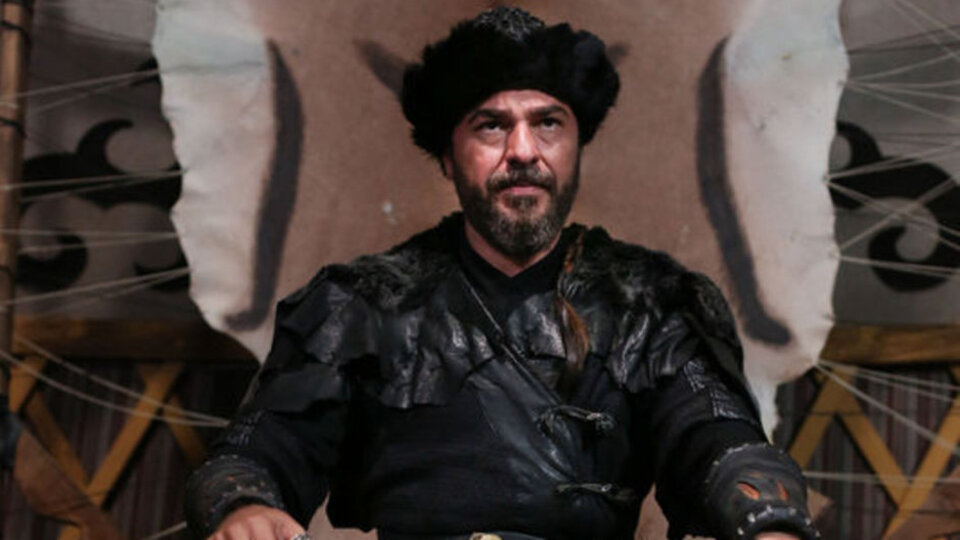 'Diriliş Ertuğrul'da bir ayrılık daha