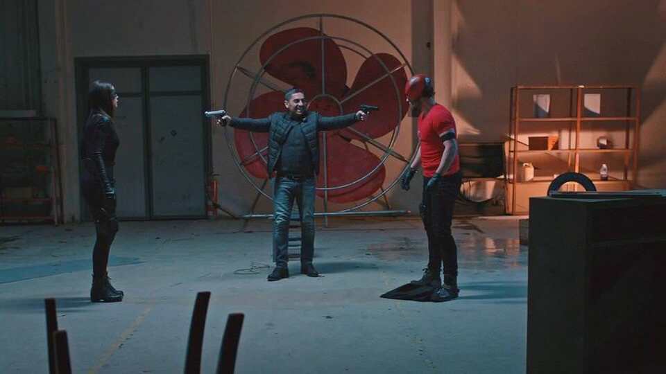 Ekranlara veda ediyor!