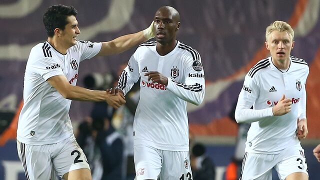 'Türk halkı teröre teslim olmadı'