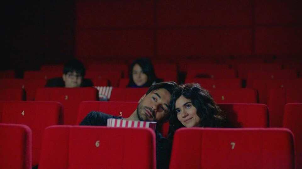 Geçmişten gelen karanlık bir adam!