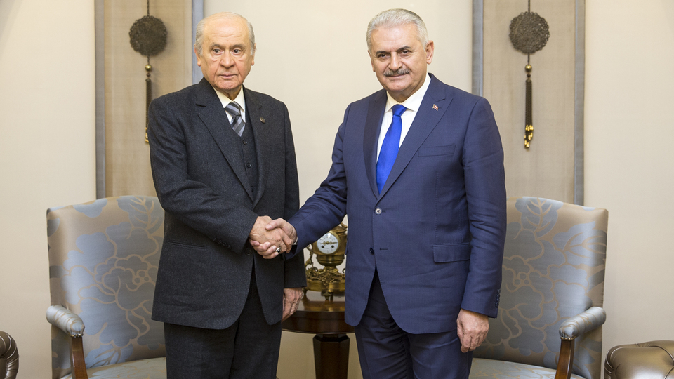 Yıldırım ve Bahçeli anlaştı, o maddeler değişiyor