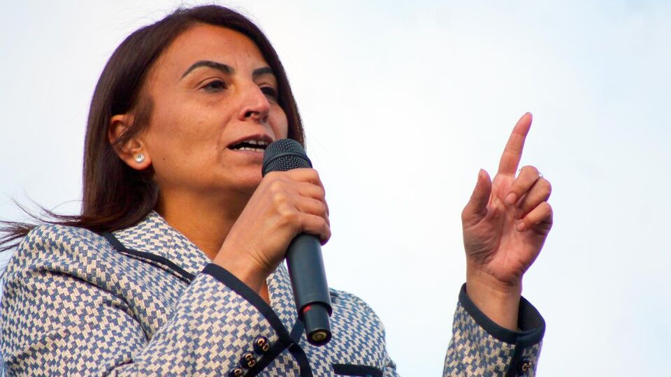 Aysel Tuğluk tutuklandı